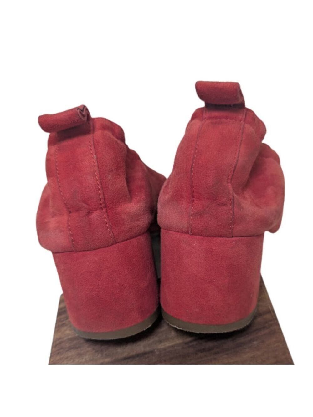 Everlane Italian Suede Day Heel • Size 8 • Soft Red Block Heel • Chic Minimalist - Picture 13 of 13